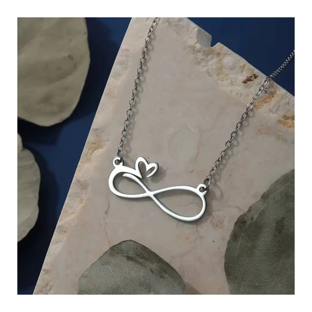 گردنبند عشق بینهایت نقره و زنجیر