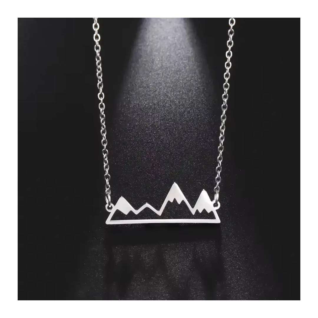 گردنبند کوه نقره و زنجیر