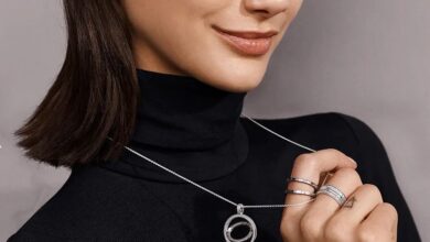 گردنبند نقره زنانه با سنگ قیمتی درخشان