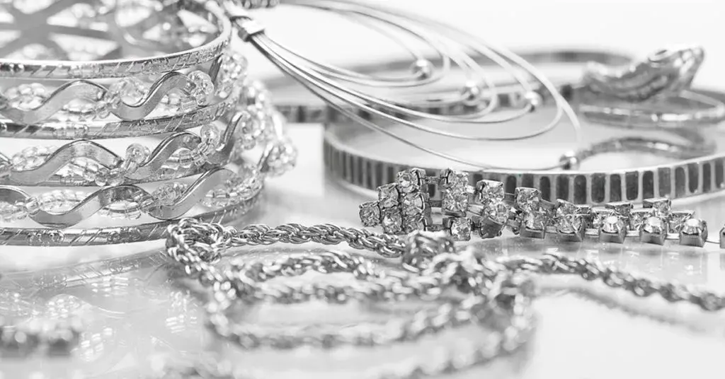 از کجا نقره برای سرمایه گذاری بخریم - جوشن گلد