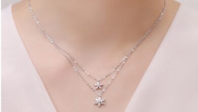 مدل پلاک نقره مناسب برای مادران شیک‌پوش