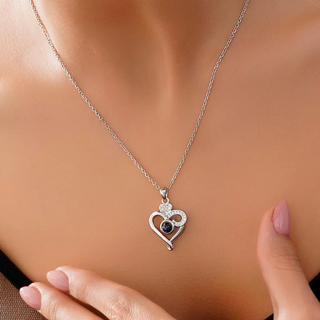 نکات خرید هدیه برای بانوان در مناسبت‌های مختلف-جوشن گلد