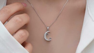 گردنبند نقره نماد ماه هدیه ای ماندگار
