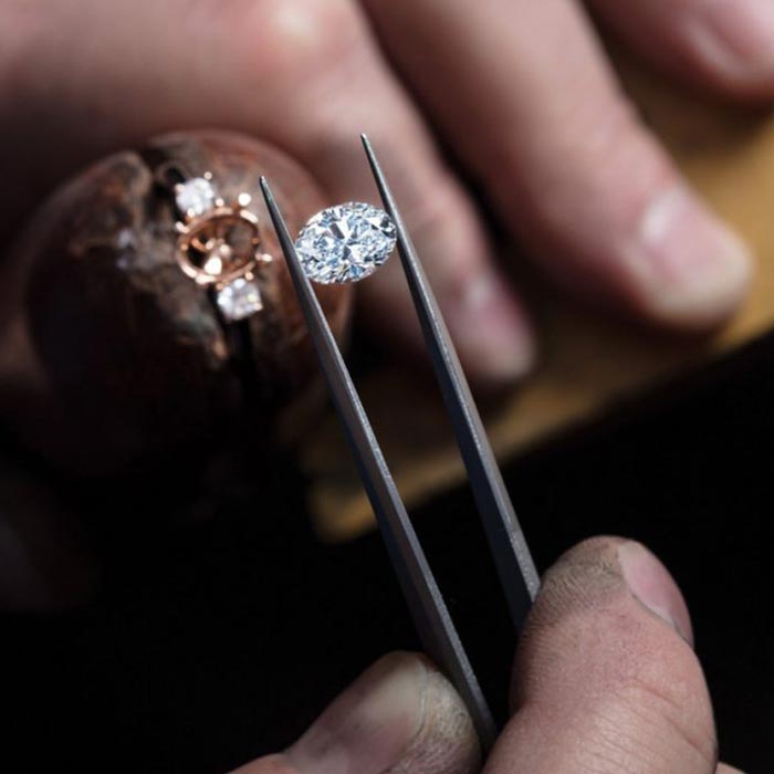 تعمیر کردن نقره به روش سنتی