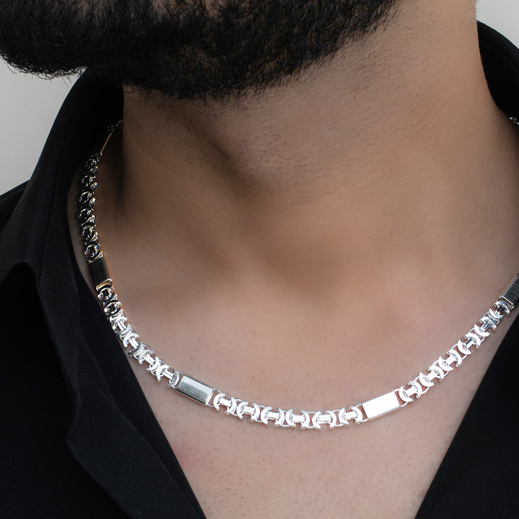 نقره‌ی دست دوم سال 1404 گرمی چند