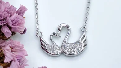 پلاک نقره قو هدیهای خاص جوشن گلد