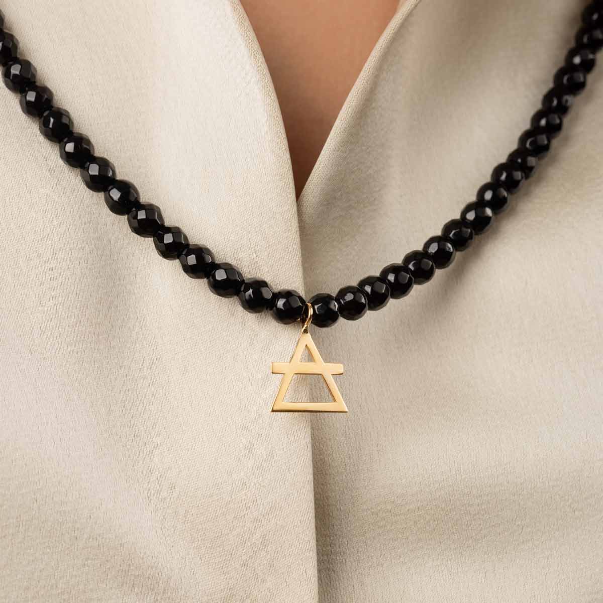 گردن آویز طرح عنصر باد