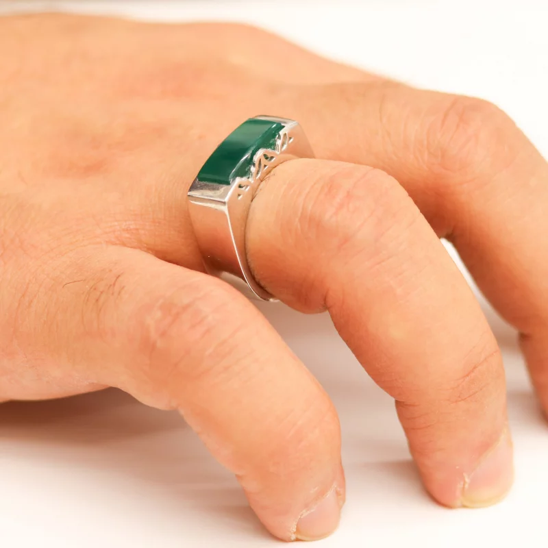 حلقه نقره مردانه با نگین