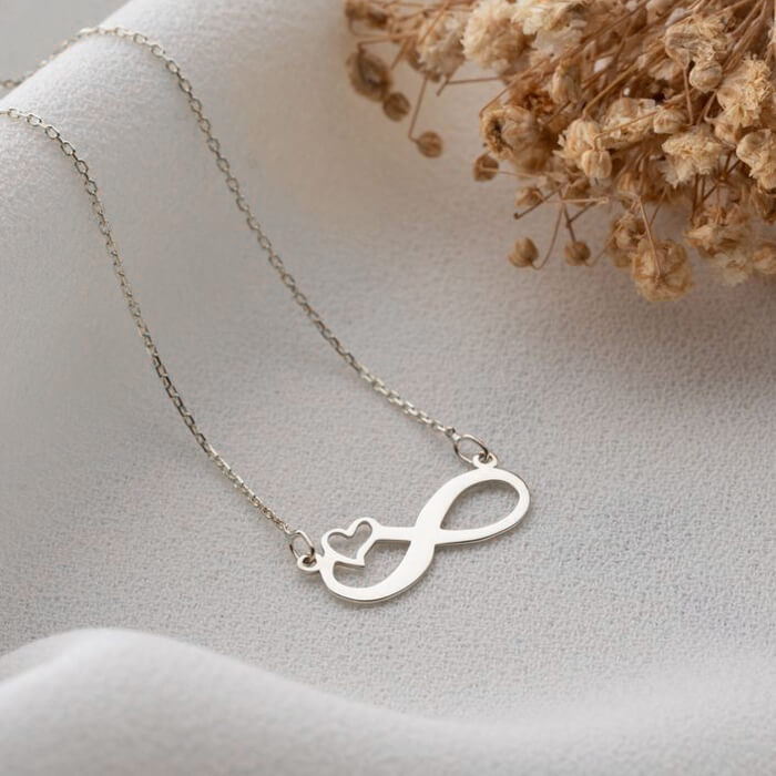 پلاک نقره طرح بی‌نهایت و قلب