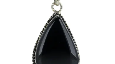 گردن‌آویز نقره الماس سیاه طرح اشک